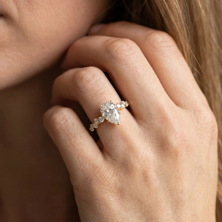 Yellow gold Pear Diamond Cluster Prong-Set Solitaire Ring