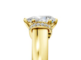 Yellow gold Pear Solitaire Diamond Ring with Pave Band and Six-Prong Setting_40