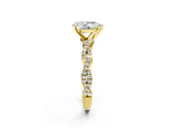 Yellow gold Pear Solitaire Twisted Pave Band with Four-Prong Setting_10