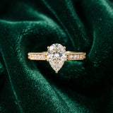 Yellow gold Pear Solitaire with Pavé Band and Four-Prong Setting_15