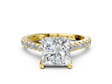 Yellow gold Princess Brilliant Diamond Solitaire with Pavé Band and Four-Prong Setting 1