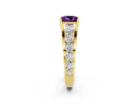 Yellow gold Princess Cut Amethyst Engagement Ring with Pavé Band and Four-Prong Setting_2