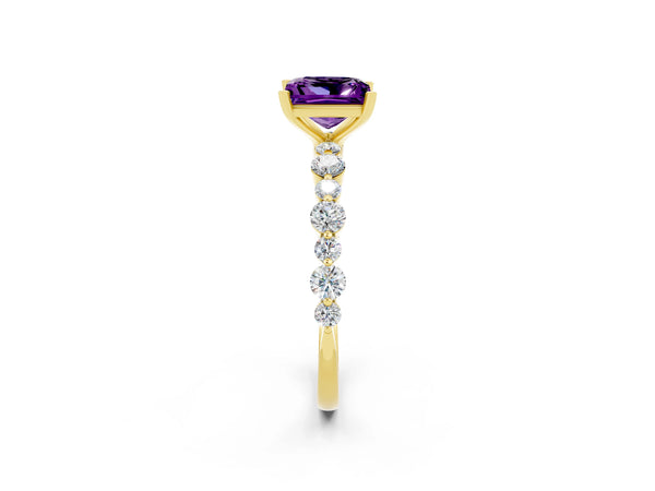 Yellow gold Princess Cut Amethyst Prong Set Engagement Ring with Pavé Band