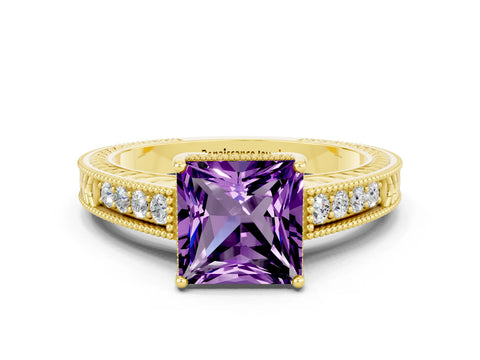 Yellow gold Princess Cut Amethyst Ring with Milgrain Pavé Band and Four-Prong Setting_12