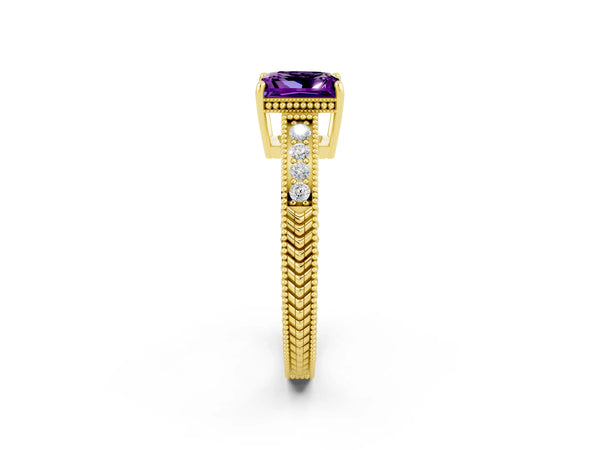 Yellow gold Princess Cut Amethyst Ring with Milgrain Pavé Band and Four-Prong Setting