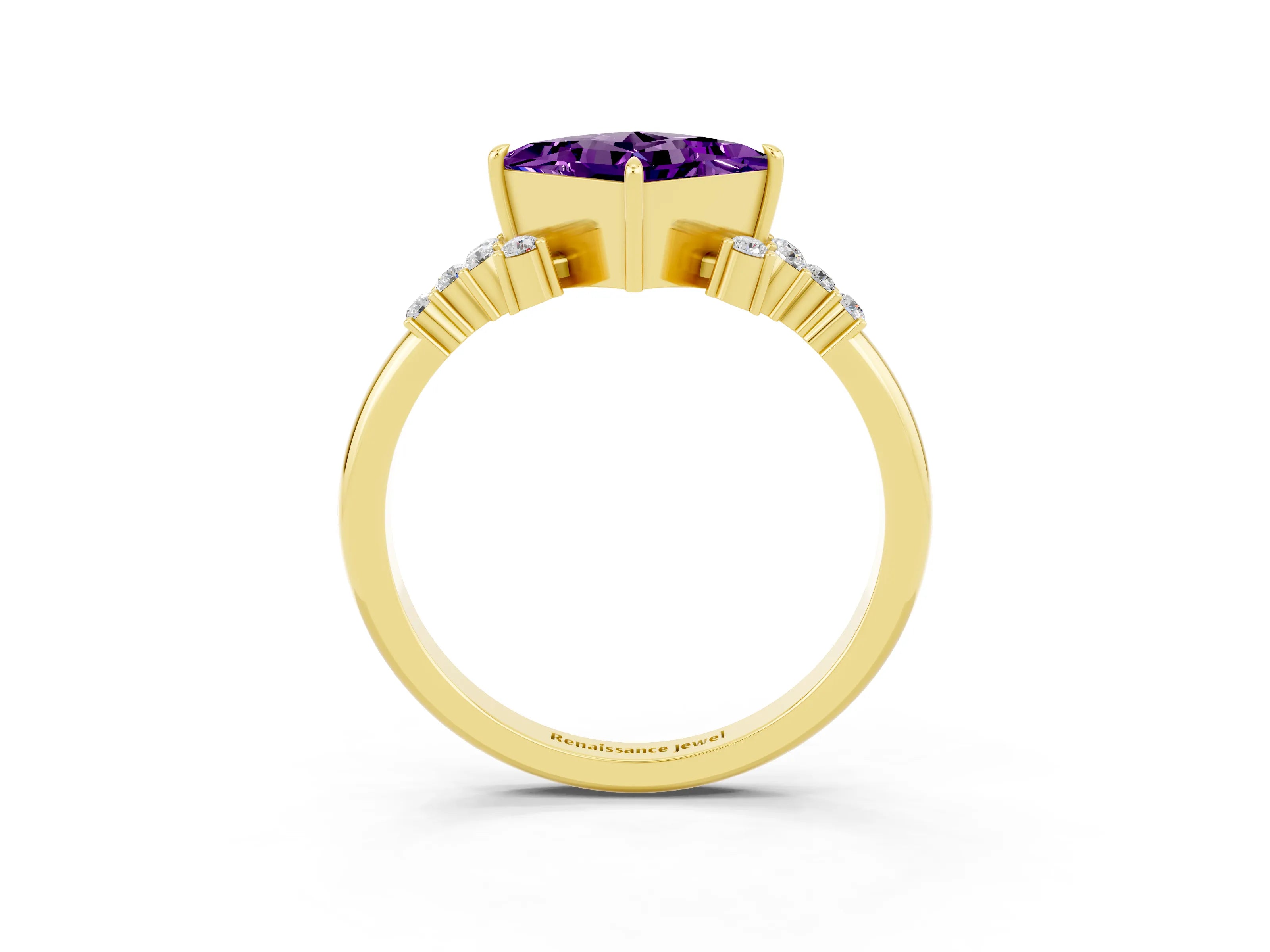 Yellow gold Princess Cut Amethyst Ring with Side Stones and Four-Prong Setting_39
