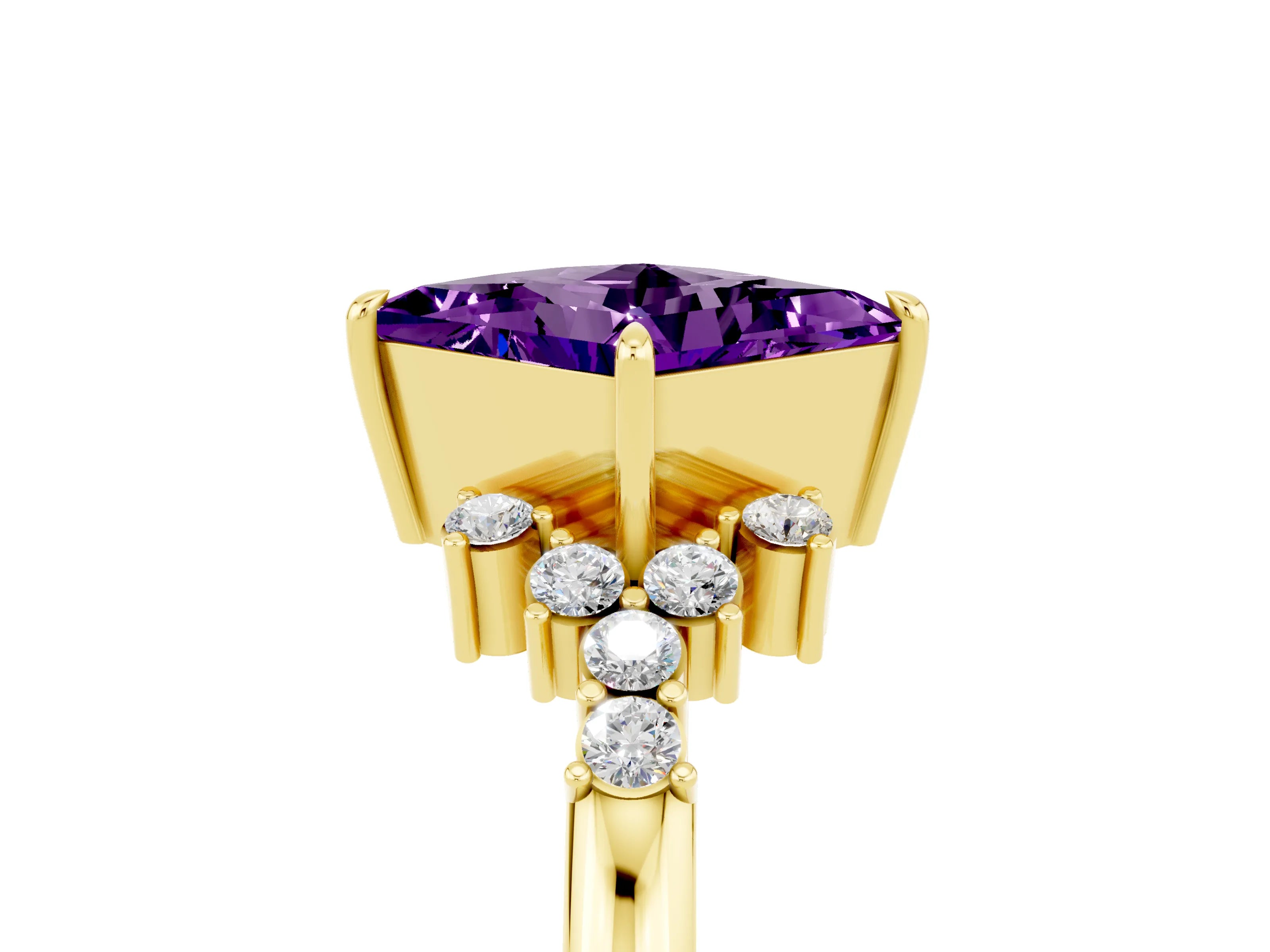 Yellow gold Princess Cut Amethyst Ring with Side Stones and Four-Prong Setting_41