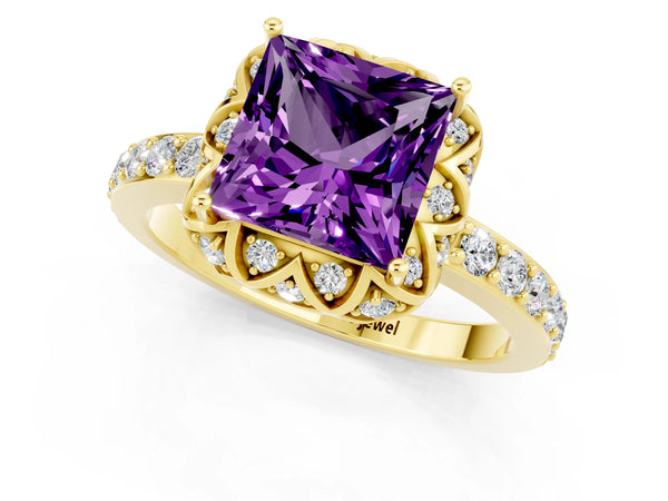 Yellow gold Princess Cut Amethyst Scalloped Halo Engagement Ring with Round Shared Prong Band