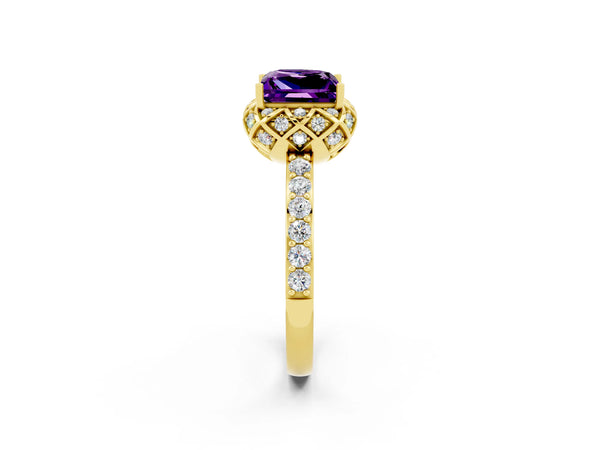 Yellow gold Princess Cut Amethyst Scalloped Halo Engagement Ring with Round Shared Prong Band