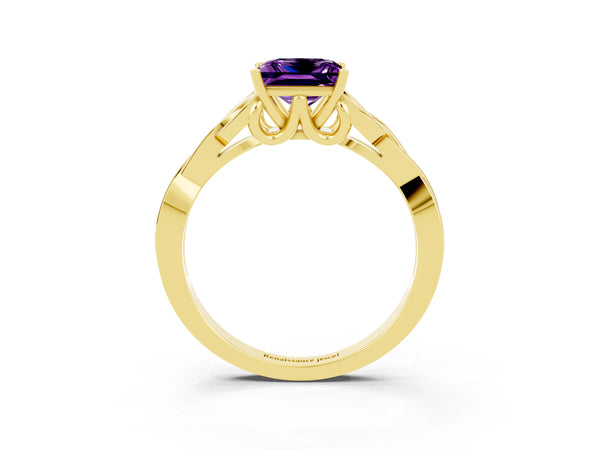 Yellow gold Princess Cut Amethyst Solitaire Celtic Knot Ring with Four-Prong Setting