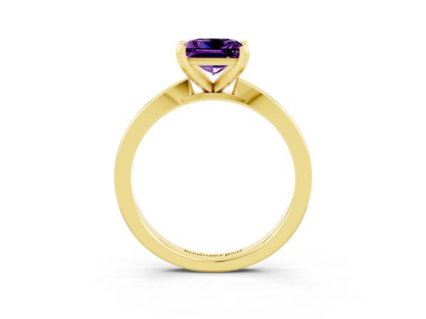 Yellow gold Princess Cut Amethyst Solitaire Engagement Ring with Classic Band and Four-Prong Setting