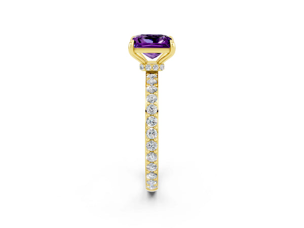 Yellow gold Princess Cut Amethyst Solitaire Engagement Ring with Pavé Band and Four-Prong Setting