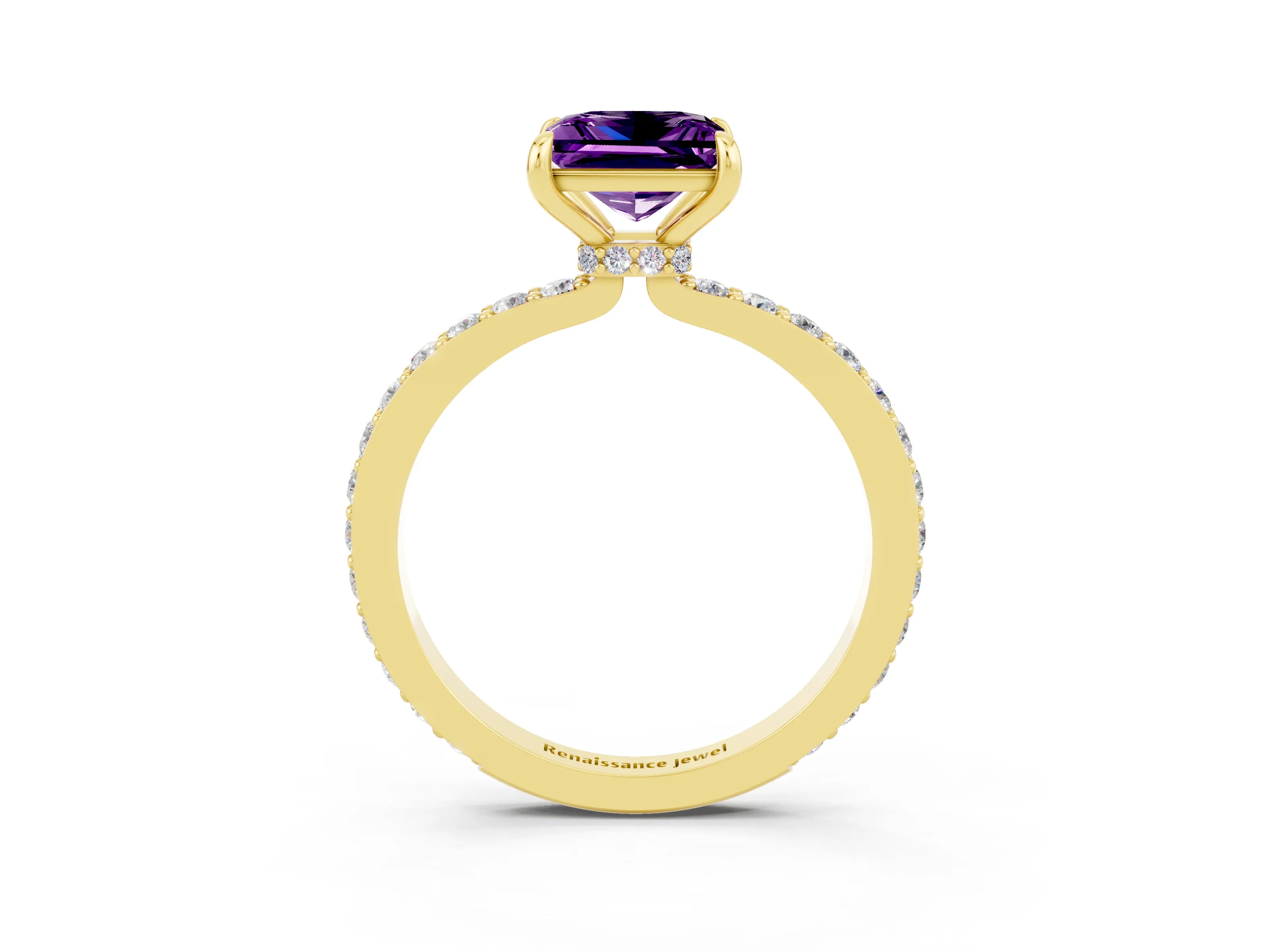 Yellow gold Princess Cut Amethyst Solitaire Engagement Ring with Pavé Band and Four-Prong Setting_3