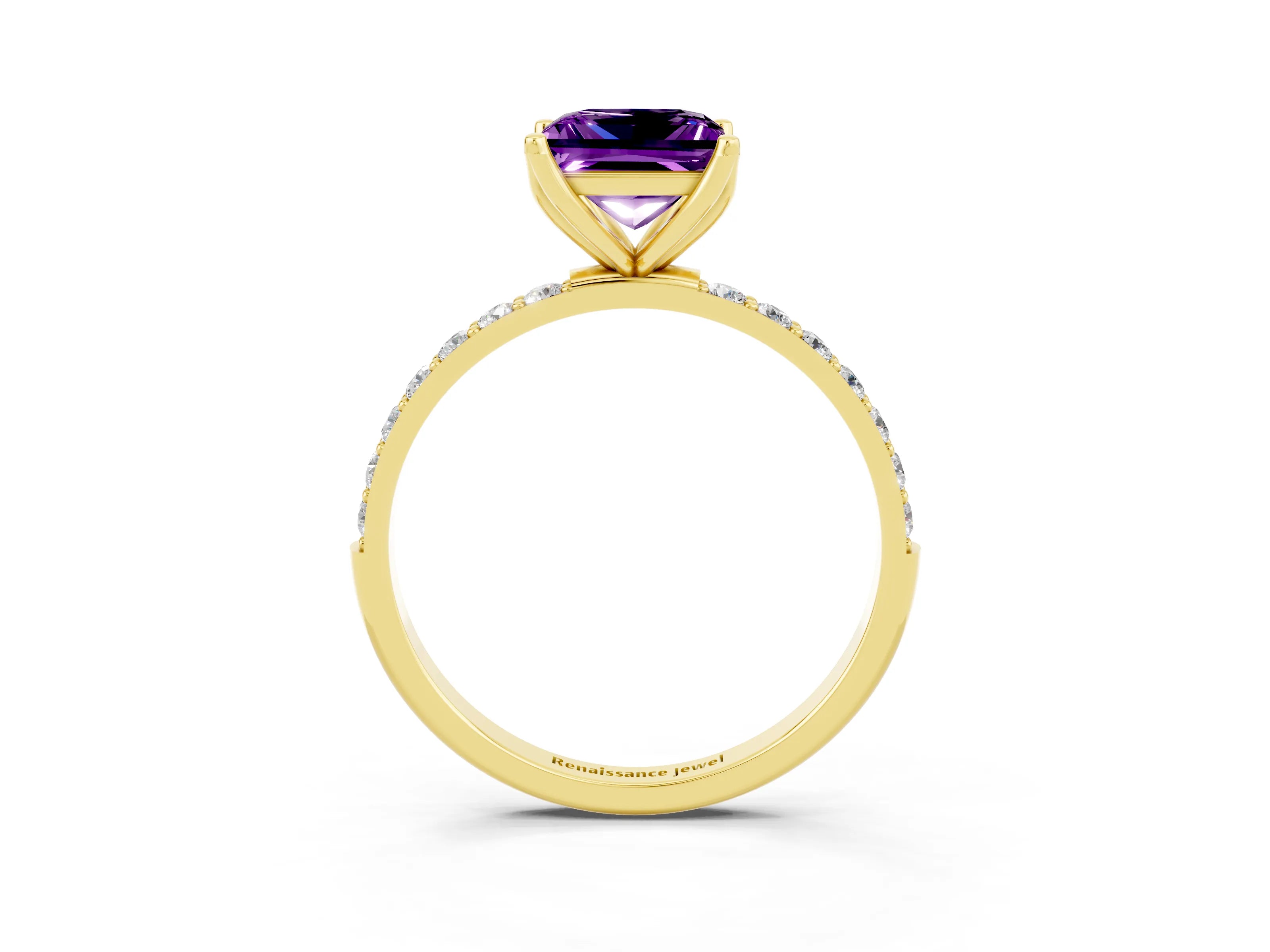 Yellow gold Princess Cut Amethyst Solitaire Engagement Ring with Pavé Band and Prong Setting_3