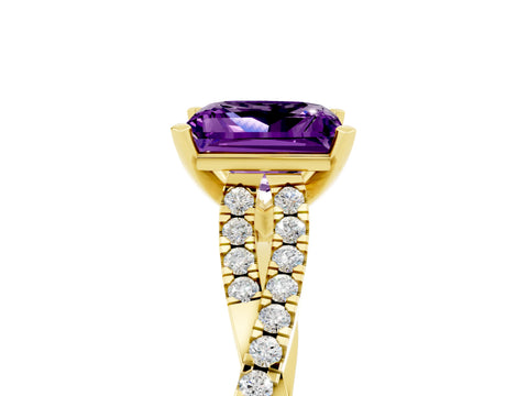Yellow gold Princess Cut Amethyst Solitaire Engagement Ring with Twisted Pavé Band and Four-Prong Setting_17