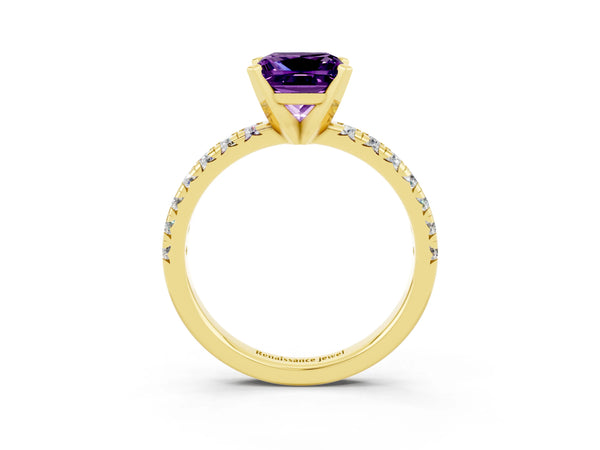 Yellow gold Princess Cut Amethyst Solitaire Pavé Engagement Ring with Round Band and Prong Setting