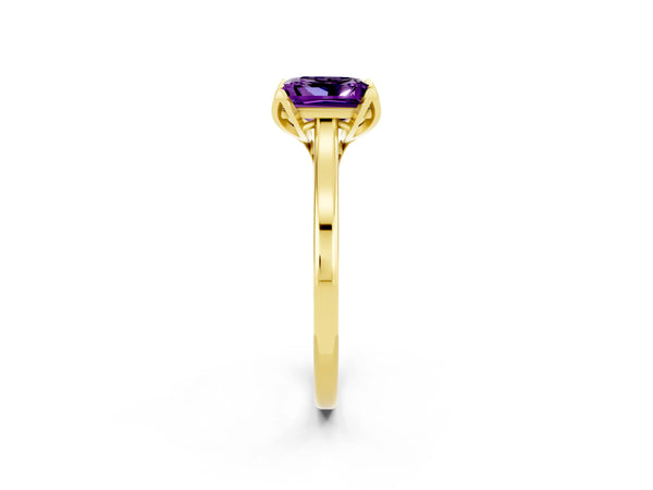 Yellow gold Princess Cut Amethyst Solitaire Ring with Flower Prong Setting and Classic Band