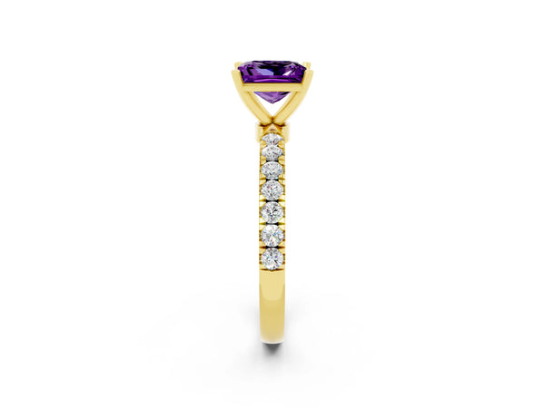 Yellow gold Princess Cut Amethyst Solitaire Ring with Pavé Accents and Four-Prong Setting
