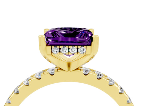 Yellow gold Princess Cut Amethyst Solitaire Ring with Pavé Band and Four-Prong Setting_16