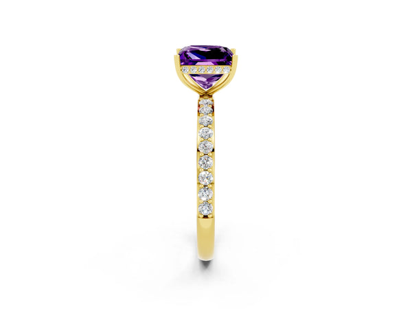 Yellow gold Princess Cut Amethyst Solitaire Ring with Pavé Band and Hidden Halo