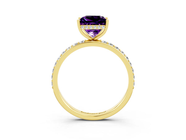 Yellow gold Princess Cut Amethyst Solitaire Ring with Pavé Band and Hidden Halo