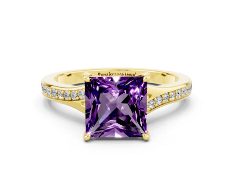 Yellow gold Princess Cut Amethyst Solitaire Ring with Pavé Band and Prong Setting_12