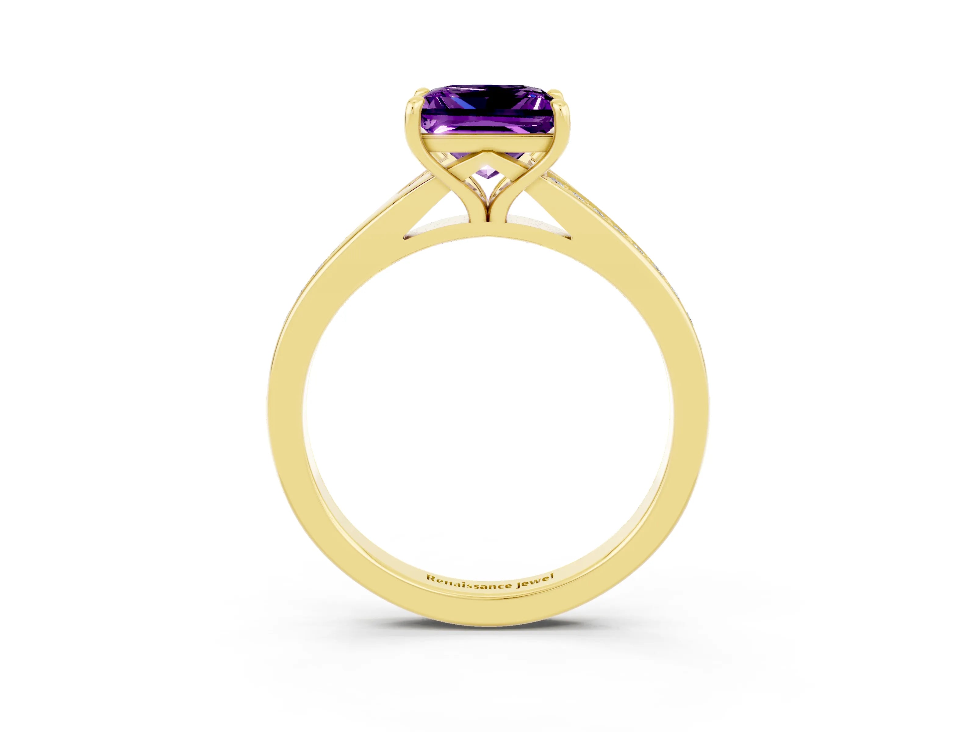 Yellow gold Princess Cut Amethyst Solitaire Ring with Pavé Band and Prong Setting_3