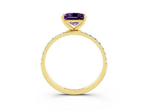 Yellow gold Princess Cut Amethyst Solitaire Ring with Pave Band and Four Prong Setting_27