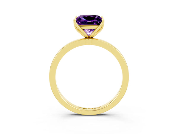 Yellow gold Princess Cut Amethyst Solitaire Ring with Thin Band and Prong Setting