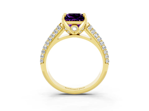 Yellow gold Princess Cut Amethyst Solitaire Ring with Three-Row Pavé Band and Four-Prong Setting_15