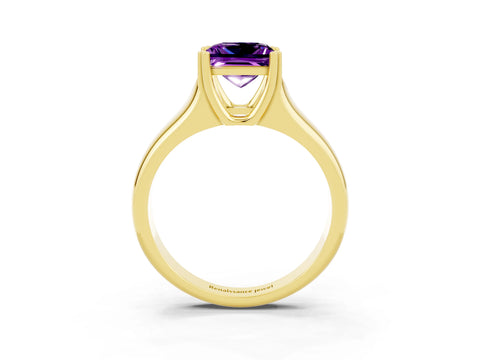 Yellow gold Princess Cut Amethyst Solitaire Ring with Wide Band and Prong Setting_3
