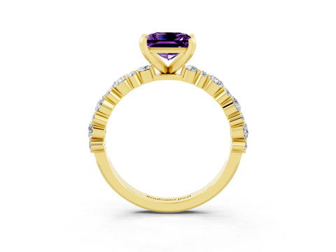 Yellow gold Princess Cut Amethyst Solitaire with Side Stones, Pave Band, Four-Prong Setting_39