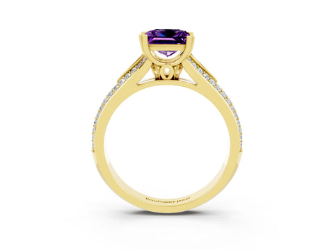 Yellow gold Princess Cut Amethyst Split Shank Engagement Ring with Pavé Band_3