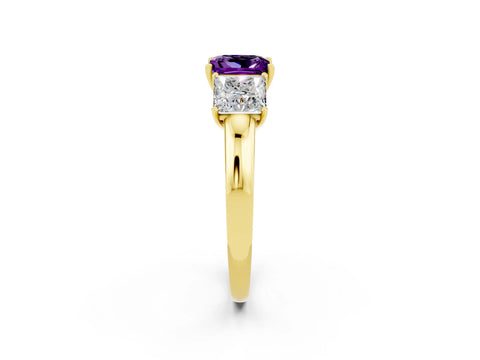 Yellow gold Princess Cut Amethyst Three-Stone Ring with Four-Prong Setting and Classic Band_2