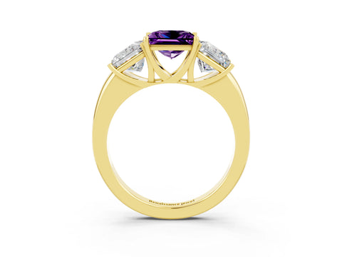 Yellow gold Princess Cut Amethyst Three-Stone Ring with Four-Prong Setting and Classic Band_3