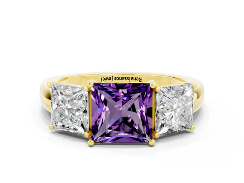 Yellow gold Princess Cut Amethyst Three-Stone Ring with Four-Prong Setting and Classic Band