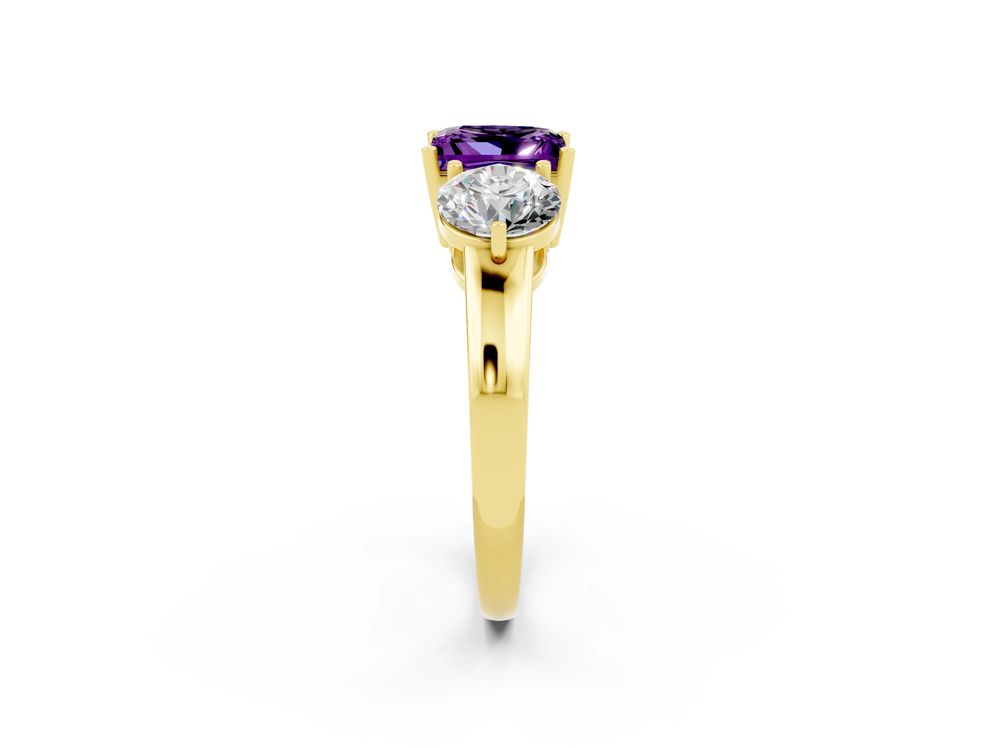 Yellow gold Princess Cut Amethyst Three-Stone Ring with Prong Setting and Classic Band_2