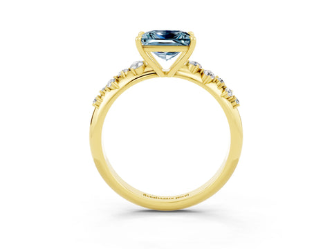 Yellow gold Princess Cut Aquamarine Cluster Side Stone Solitaire Ring with Prong Setting_27