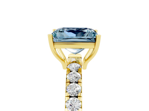 Yellow gold Princess Cut Aquamarine Pavé Solitaire Engagement Ring with Four-Prong Setting_17