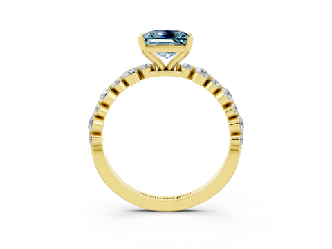 Yellow gold Princess Cut Aquamarine Prong Set Engagement Ring with Pavé Band_3