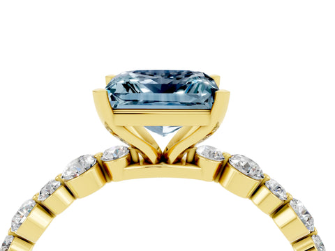 Yellow gold Princess Cut Aquamarine Prong Set Engagement Ring with Pavé Band_4