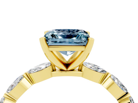 Yellow gold Princess Cut Aquamarine Ring with Marquise Side Stones and Prong Setting_4