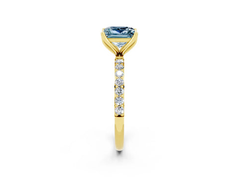 Yellow gold Princess Cut Aquamarine Solitaire Engagement Ring with Pavé Band and Prong Setting_2