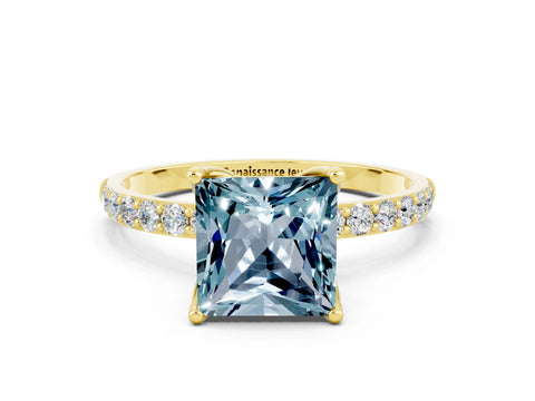 Yellow gold Princess Cut Aquamarine Solitaire Engagement Ring with Pavé Band and Prong Setting