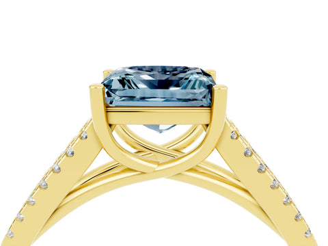 Yellow gold Princess Cut Aquamarine Solitaire Engagement Ring with Split Shank Pavé Band_4