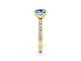 Yellow gold Princess Cut Aquamarine Solitaire Pavé Band with Four-Prong Setting_2