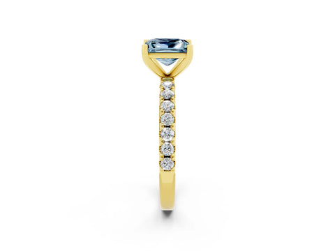 Yellow gold Princess Cut Aquamarine Solitaire Pavé Band with Four-Prong Setting_2