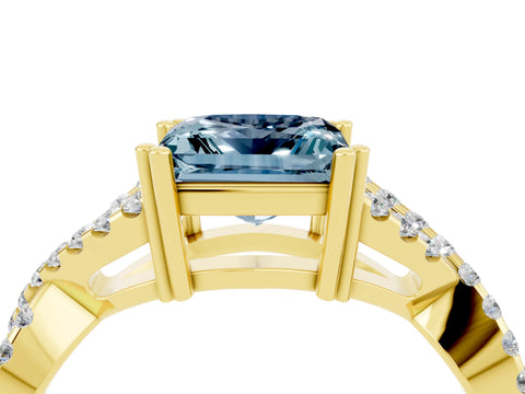Yellow gold Princess Cut Aquamarine Solitaire Ring with Four-Prong Setting and Twisted Pavé Band_4