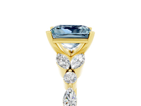Yellow gold Princess Cut Aquamarine Solitaire Ring with Side Stones and Four-Prong Setting_17