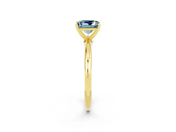 Yellow gold Princess Cut Aquamarine Solitaire Ring with Six-Prong Setting and Classic Band